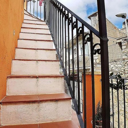 Casa Vacanza La Posadina เบาเนย์ ภายนอก รูปภาพ