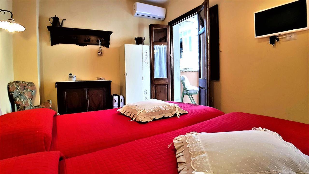 Casa Vacanza La Posadina เบาเนย์ ภายนอก รูปภาพ
