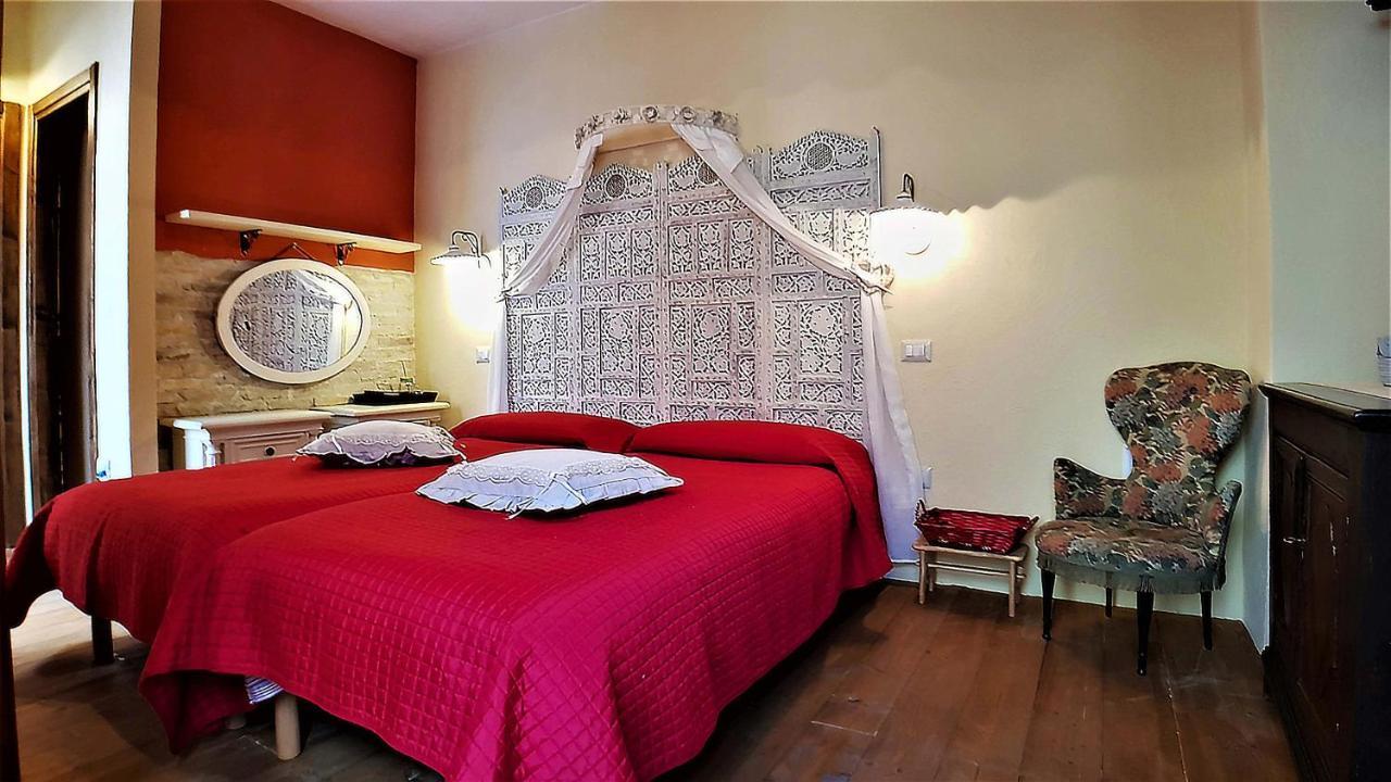 Casa Vacanza La Posadina เบาเนย์ ภายนอก รูปภาพ